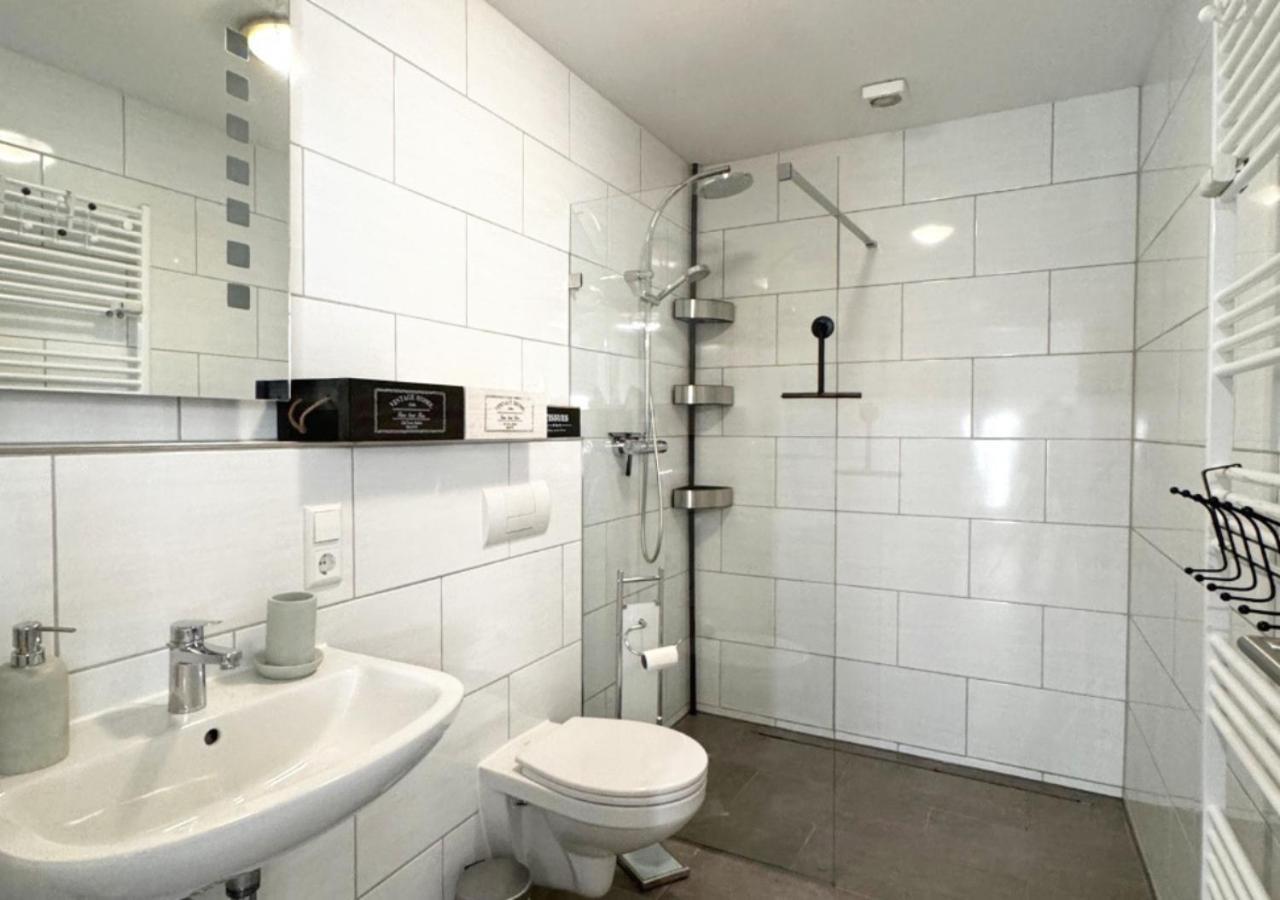Greenhouse Living Apartment Nivis Mit Garten - 4 Minuten Nach Winterberg - Wandern, Mountainbike Fahren - Natur Geniessen Medebach Exterior photo